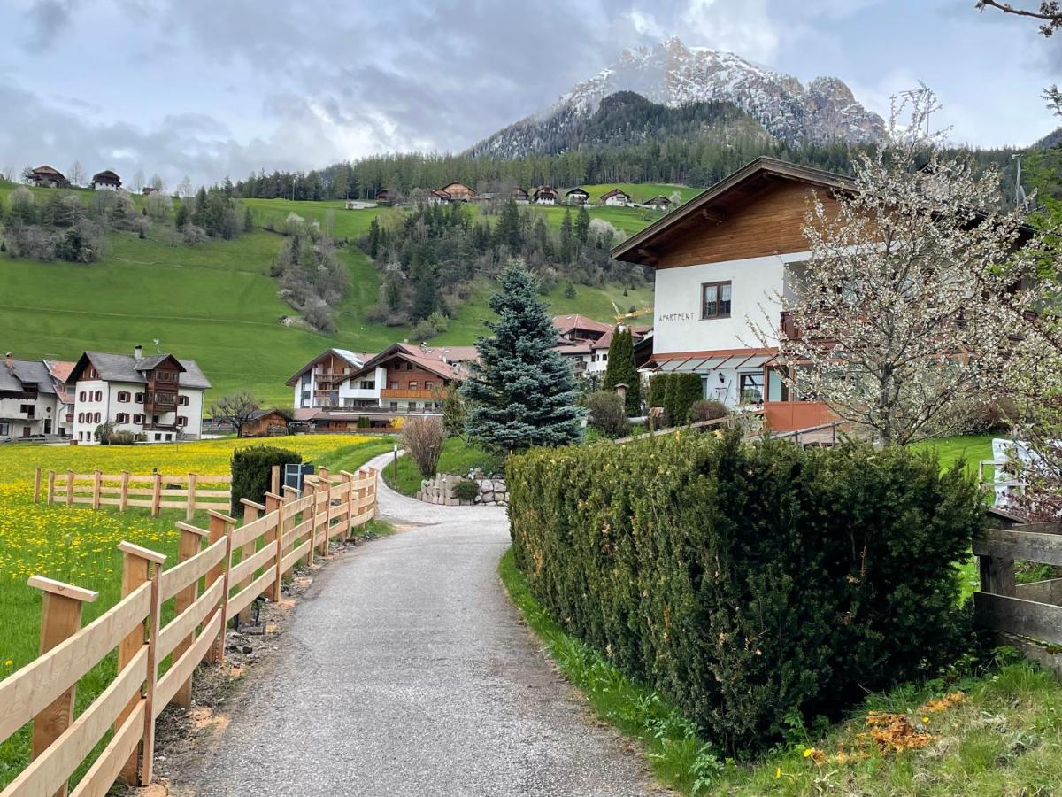 Apartamento Ciasa Fam Comploi San Vigilio Di Marebbe Exterior foto